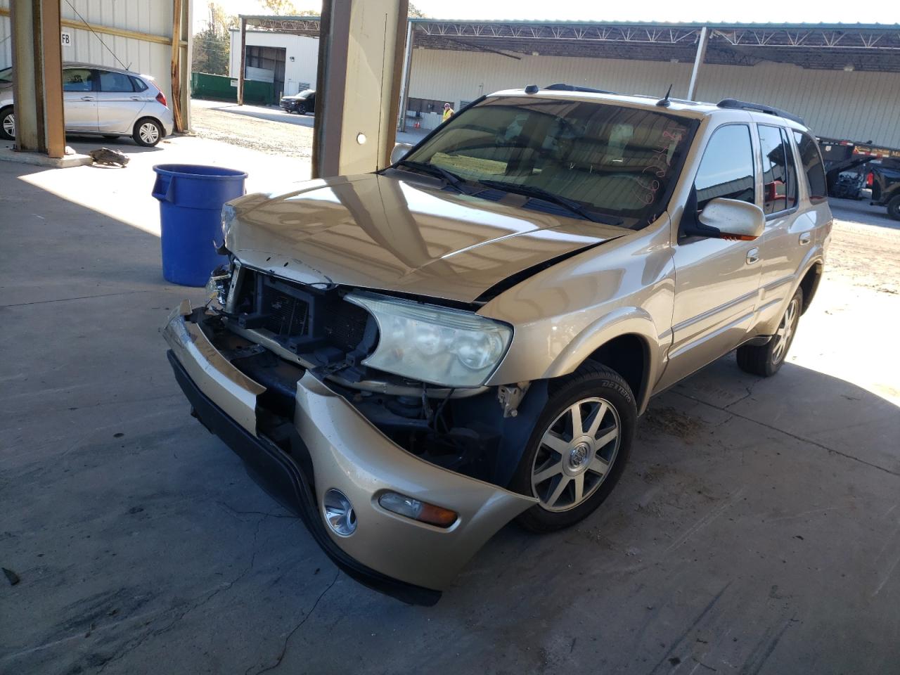 Photo 2 from auction – 2004 BUICK RAINIER CX with VIN 5GAET13P142364922