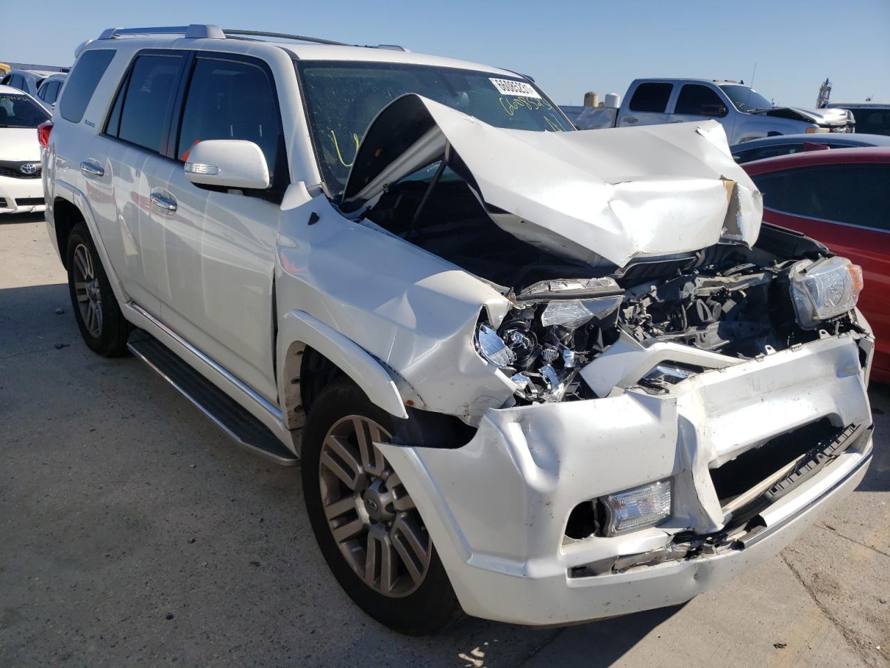 TOYOTA 4RUNNER SR 2013 with VIN JTEZU5JR9D5047246 - Photo from auction