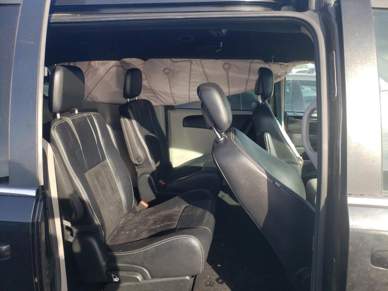 Photo 6 from auction – 2017 DODGE GRAND CARA with VIN 2C4RDGCG2HR755441