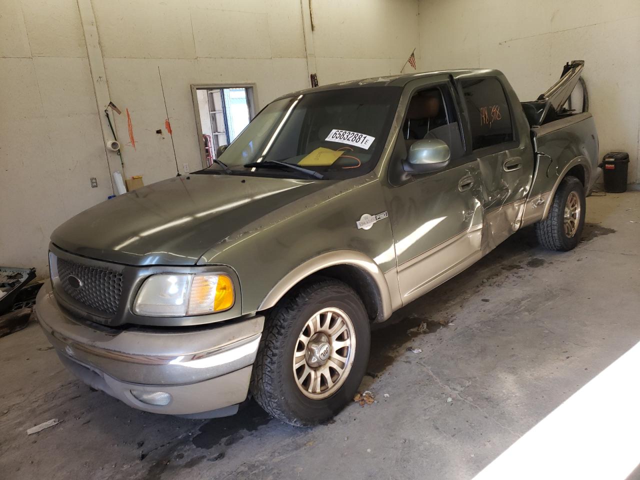 Photo 2 from auction – 2003 FORD F150 SUPER with VIN 1FTRW07L23KC00537