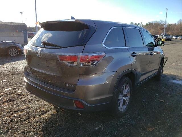 Photo 4 from auction – 2016 TOYOTA HIGHLANDER with VIN 5TDBKRFH7GS252940