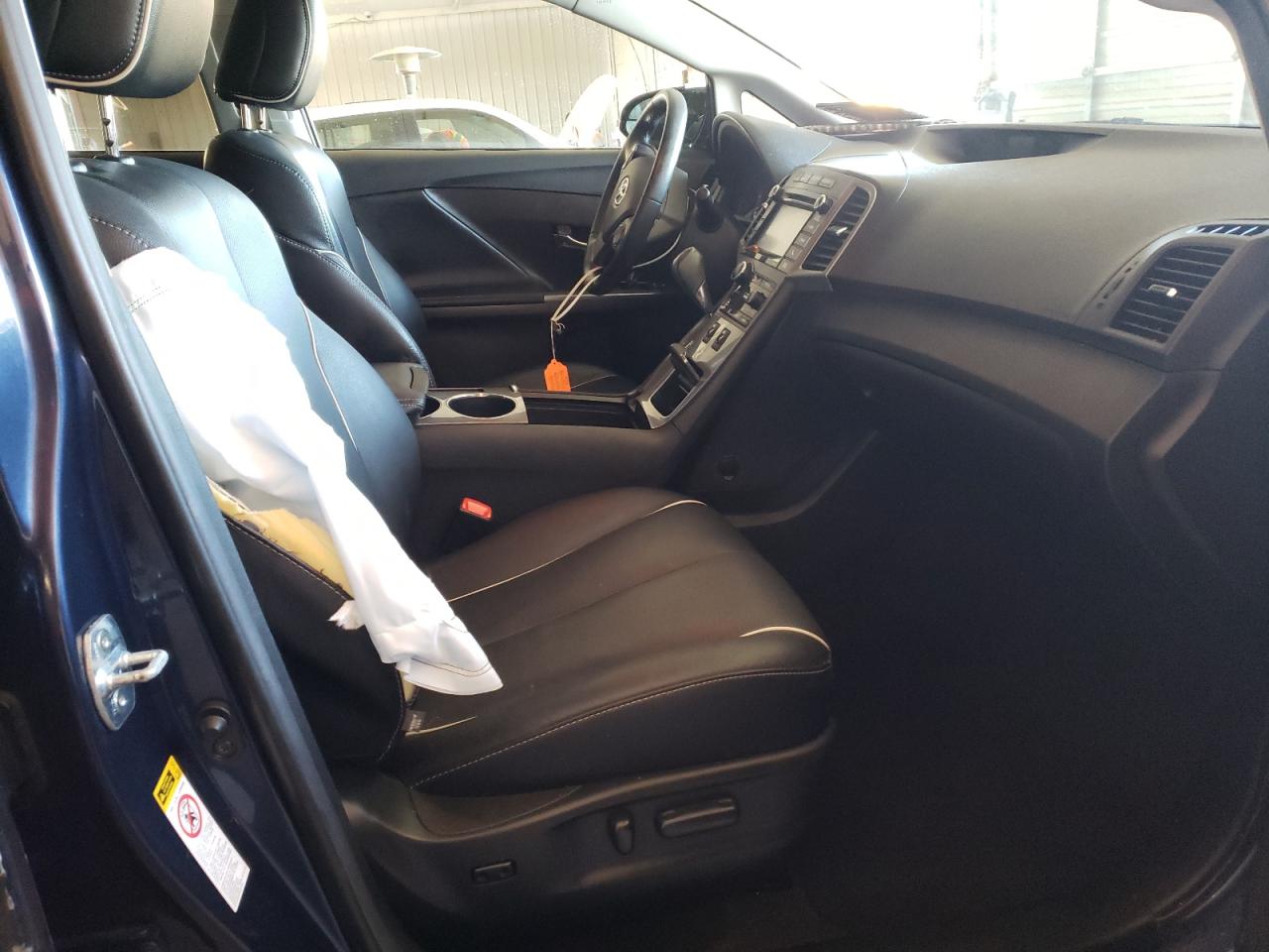Photo 5 from auction – 2015 TOYOTA VENZA LE with VIN 4T3BA3BB1FU074425