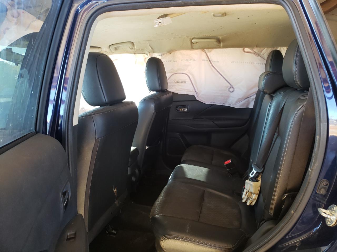 Photo 6 from auction – 2015 MITSUBISHI OUTLANDER with VIN JA4AD3A36FZ003292