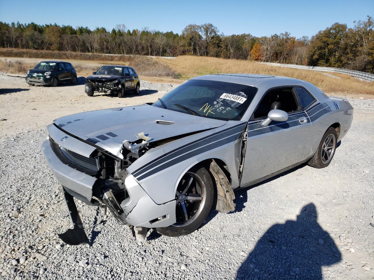 Photo 2 from auction – 2010 DODGE CHALLENGER with VIN 2B3CJ4DV6AH135019