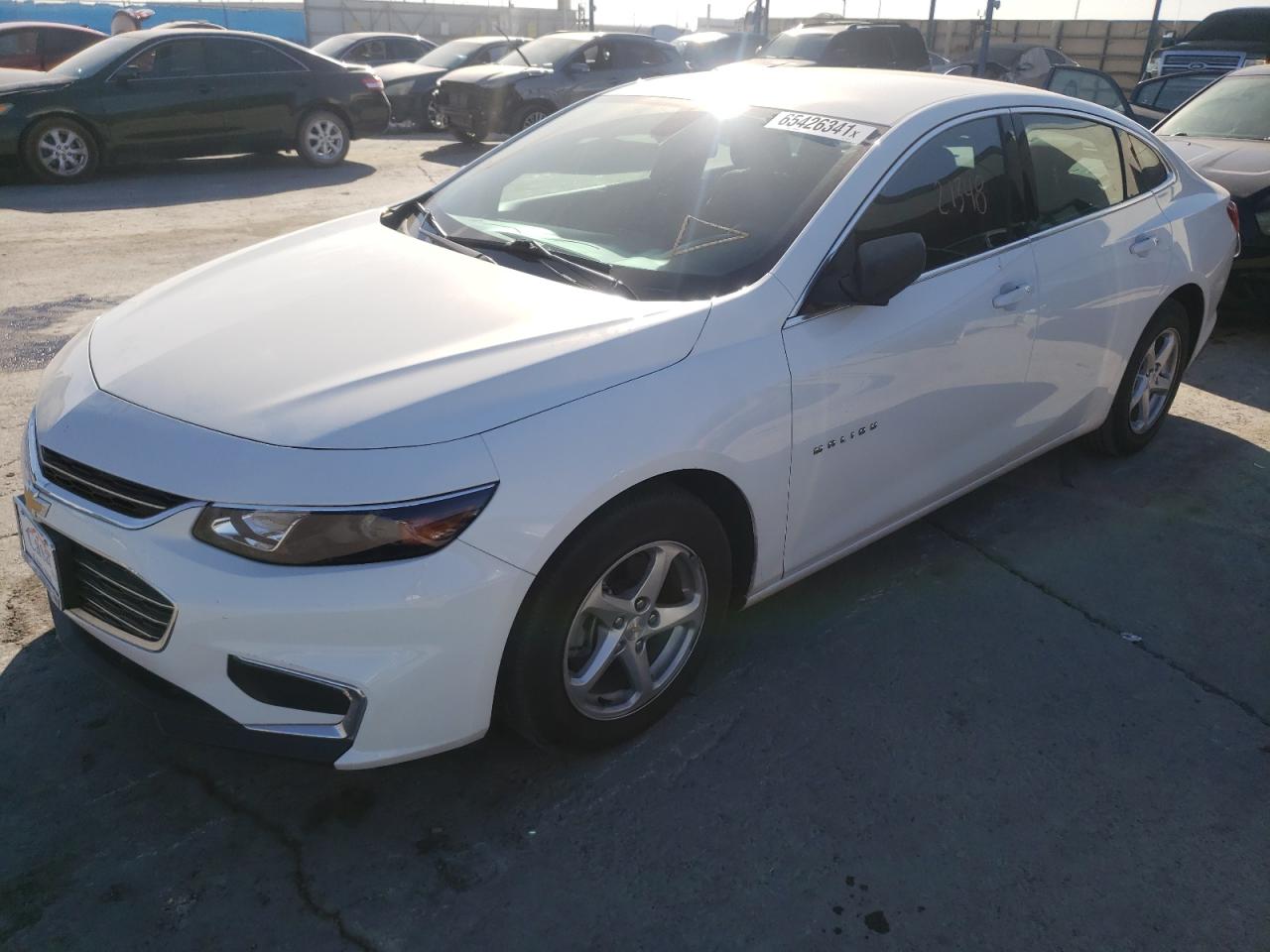 Photo 2 from auction – 2018 CHEVROLET MALIBU LS with VIN 1G1ZB5ST2JF206210