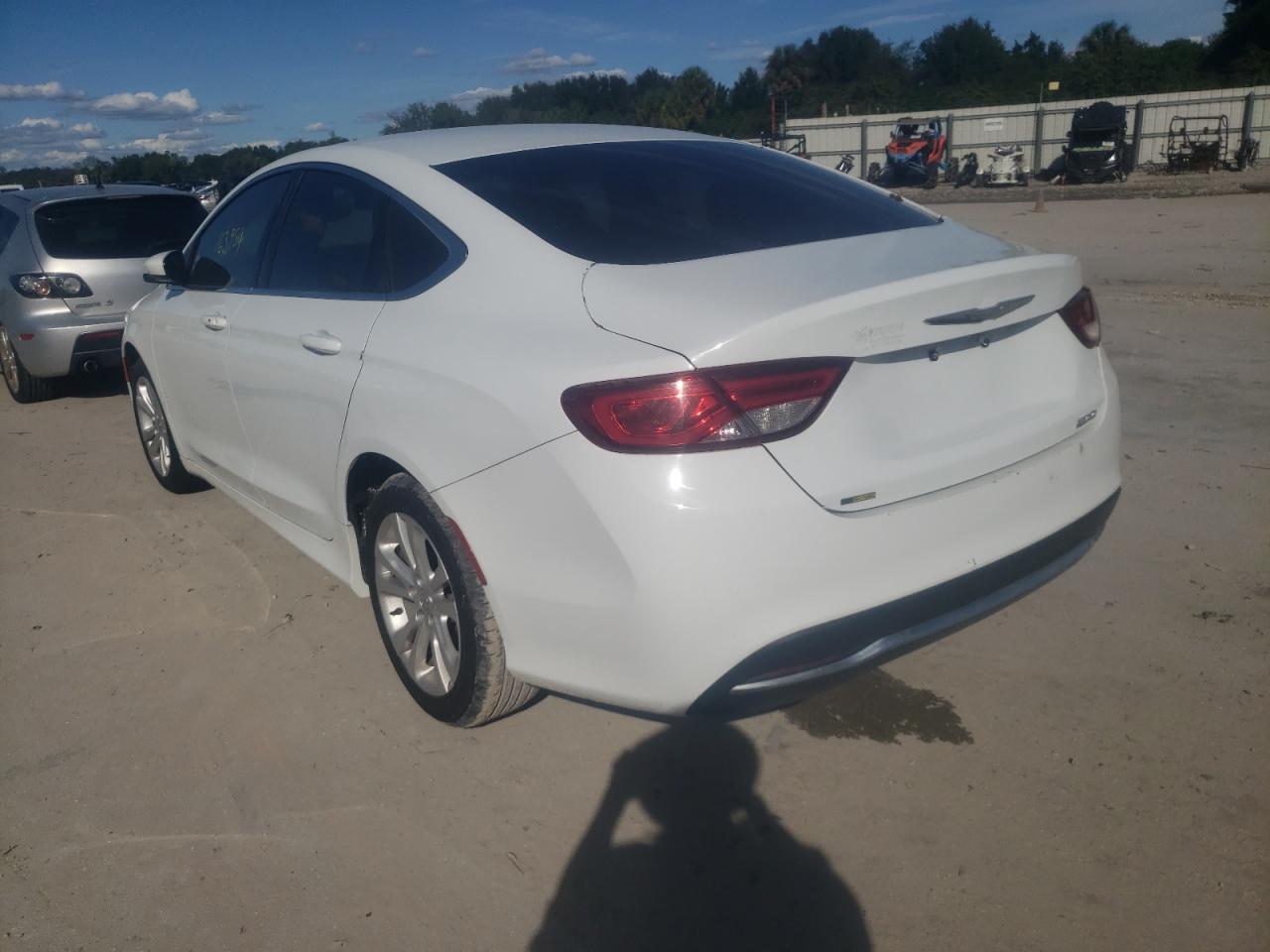 Photo 15 from auction – 2015 CHRYSLER 200 LIMITE with VIN 1C3CCCAB2FN576288