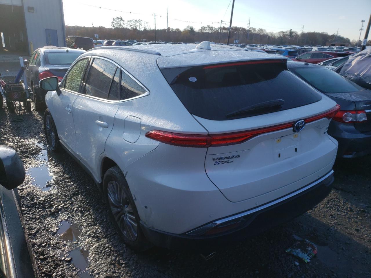 Photo 3 from auction – 2021 TOYOTA VENZA LE with VIN JTEAAAAH1MJ016294