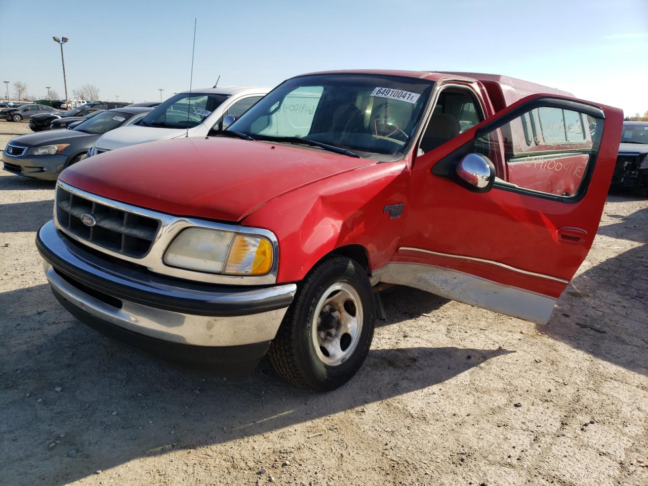 Photo 2 from auction – 1998 FORD F150 with VIN 1FTZF1760WNB92537