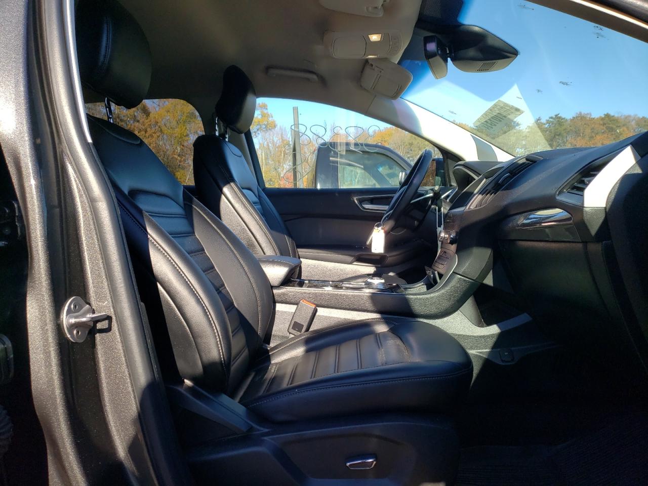 Photo 5 from auction – 2019 FORD EDGE SEL with VIN 2FMPK4J93KBC05970