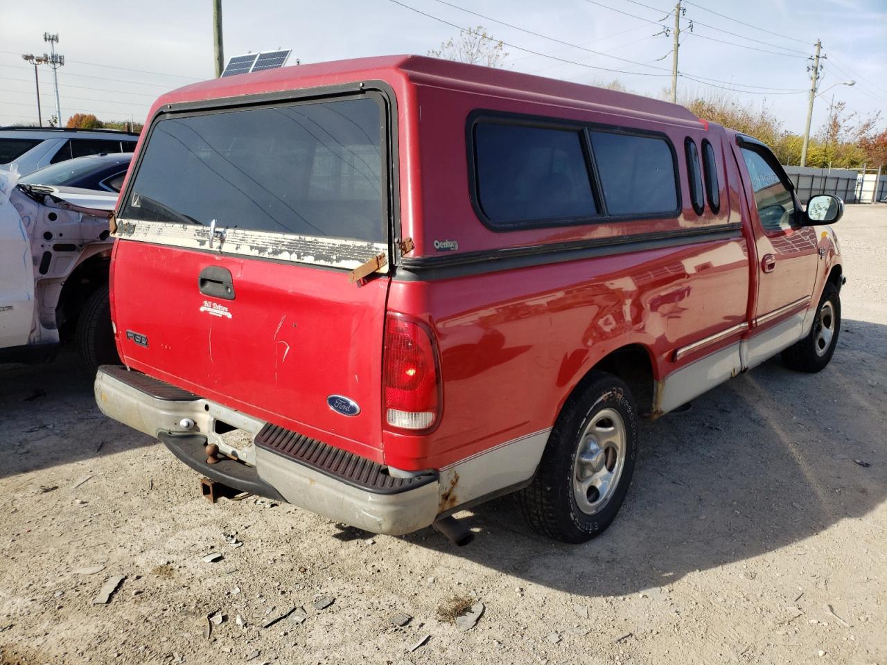 Photo 4 from auction – 1998 FORD F150 with VIN 1FTZF1760WNB92537