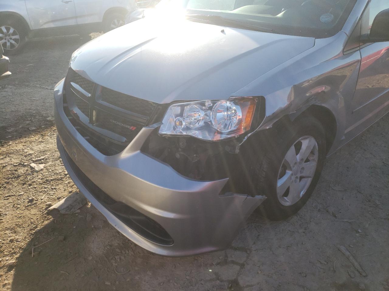 Photo 9 from auction – 2015 DODGE GRAND CARA with VIN 2C4RDGBG6FR523326