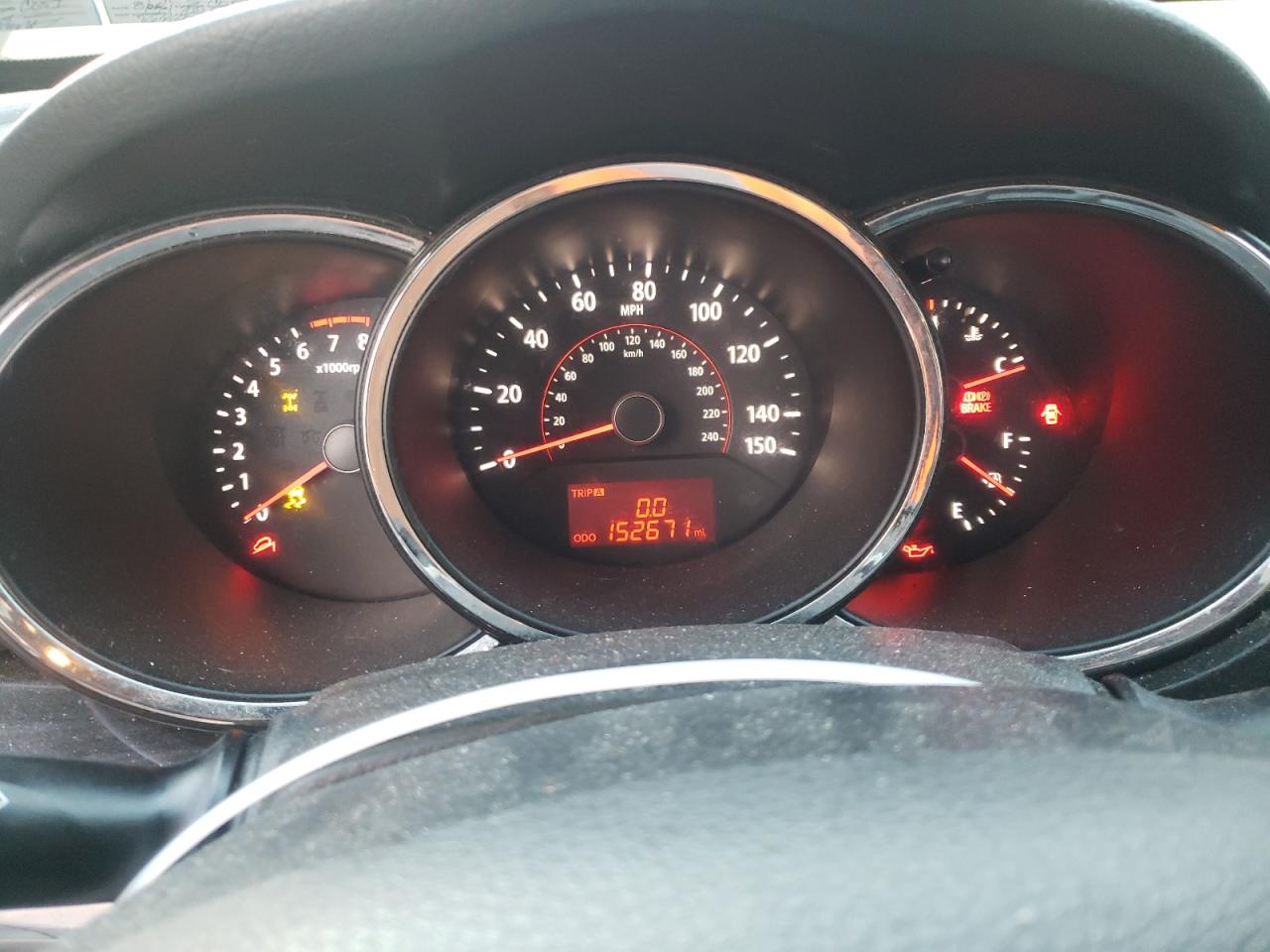 Photo 8 from auction – 2011 KIA SORENTO BA with VIN 5XYKTCA14BG010665