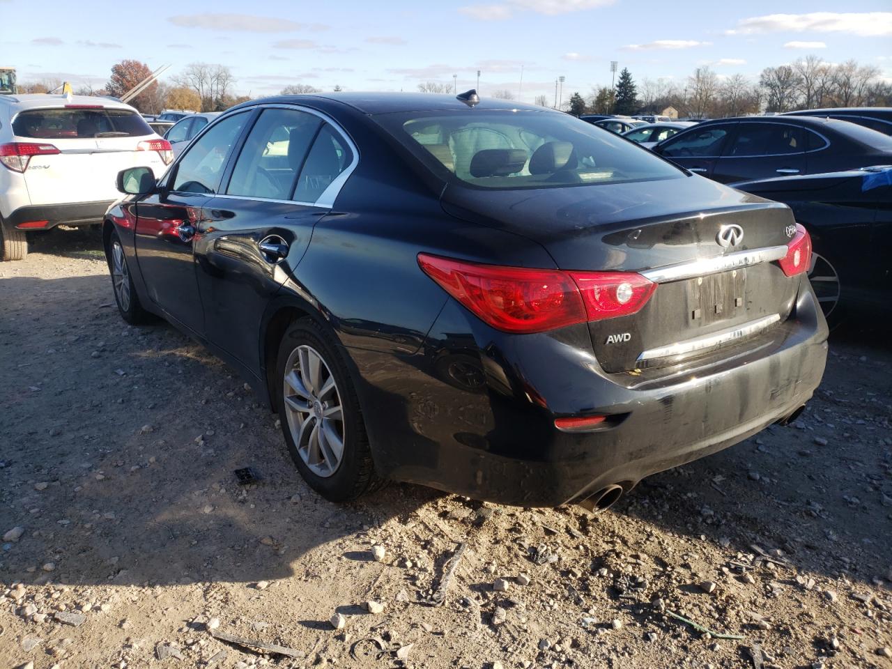Photo 3 from auction – 2015 INFINITI Q50 BASE with VIN JN1BV7AR9FM408291