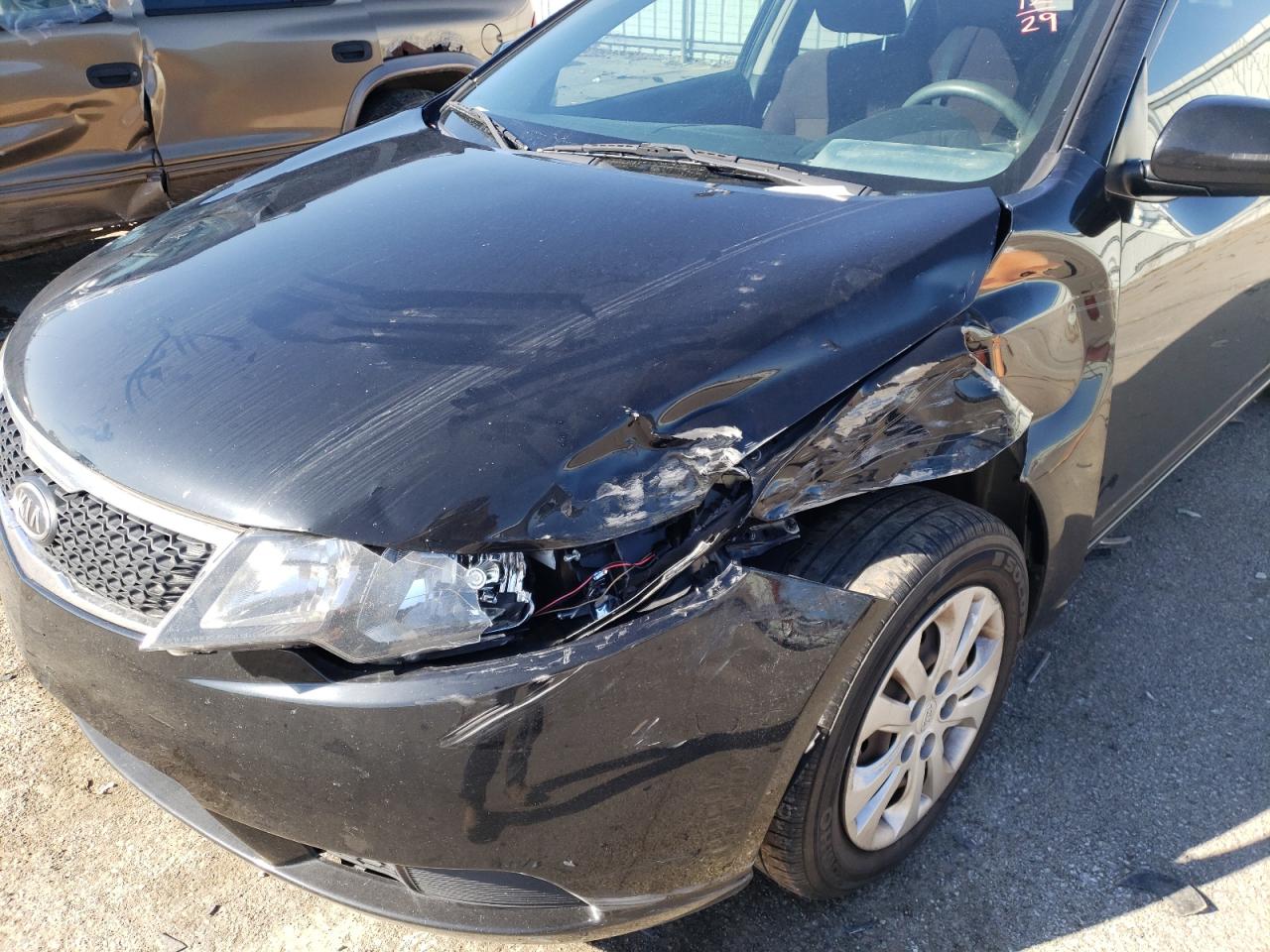 صورة رقم 9 من المزاد - 2011 KIA FORTE EX مع VIN KNAFU4A23B5382081