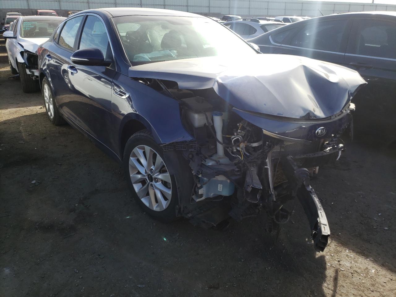 Photo 1 from auction – 2017 KIA OPTIMA LX with VIN 5XXGT4L38HG140228