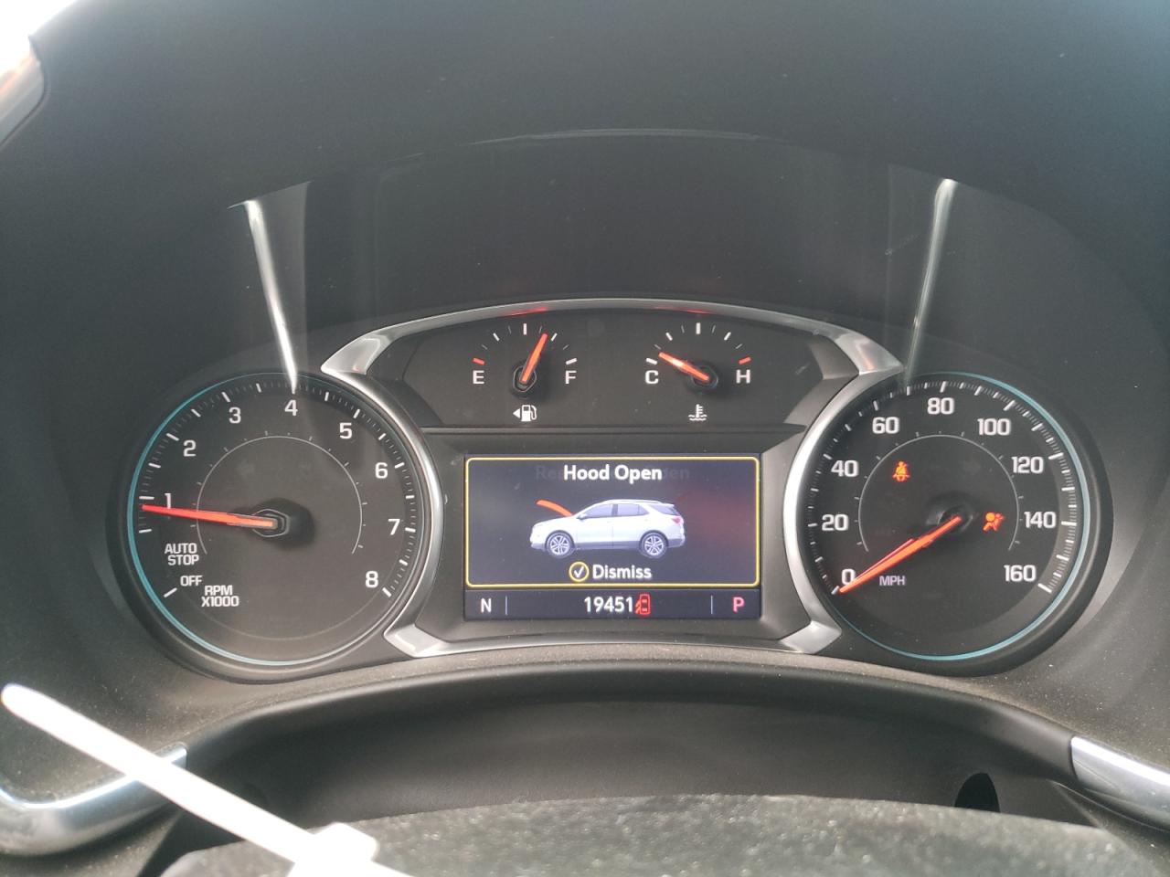 Photo 8 from auction – 2019 CHEVROLET EQUINOX LT with VIN 2GNAXVEX4K6145918