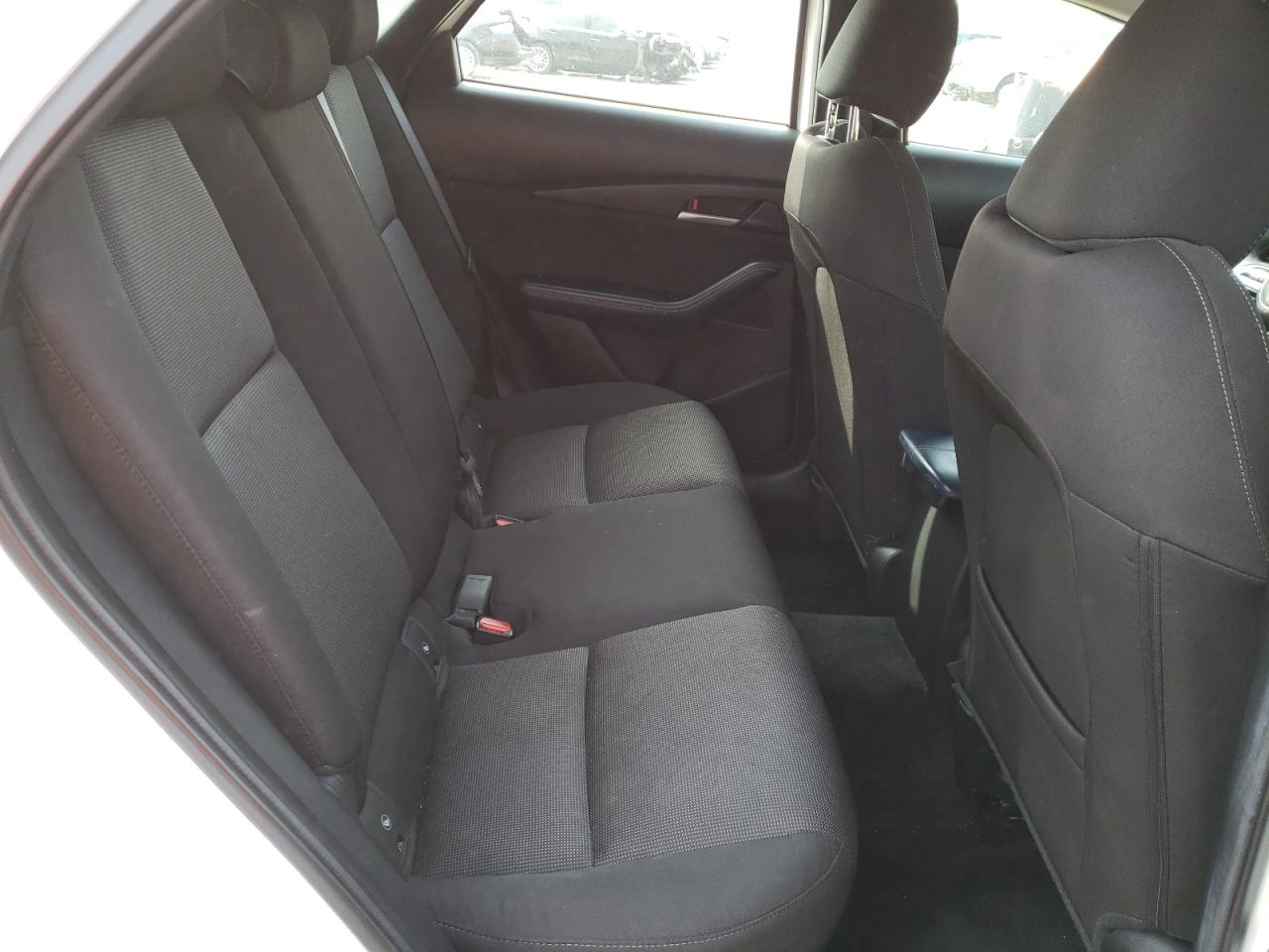 Photo 6 from auction – 2021 MAZDA CX-30 with VIN 3MVDMBAL7MM215385