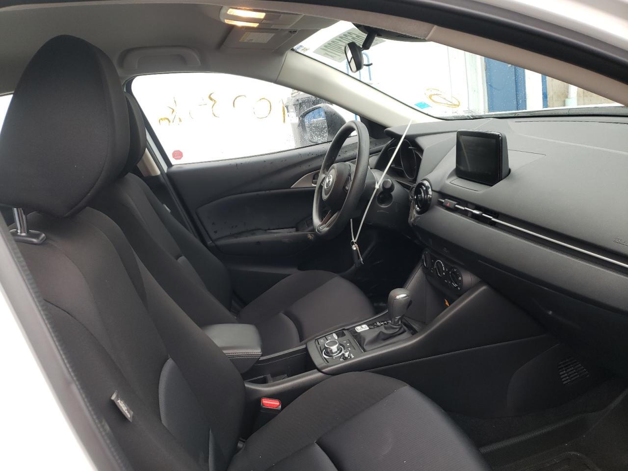 Photo 5 from auction – 2019 MAZDA CX-3 SPORT with VIN JM1DKFB77K0431107