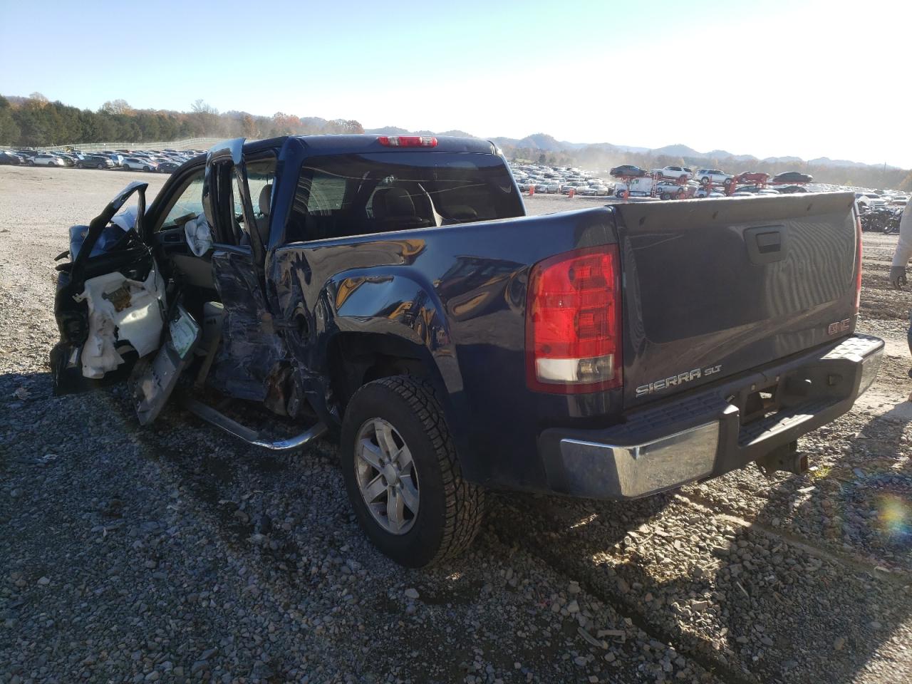 Photo 3 from auction – 2008 GMC SIERRA K15 with VIN 2GTEK13M881183409