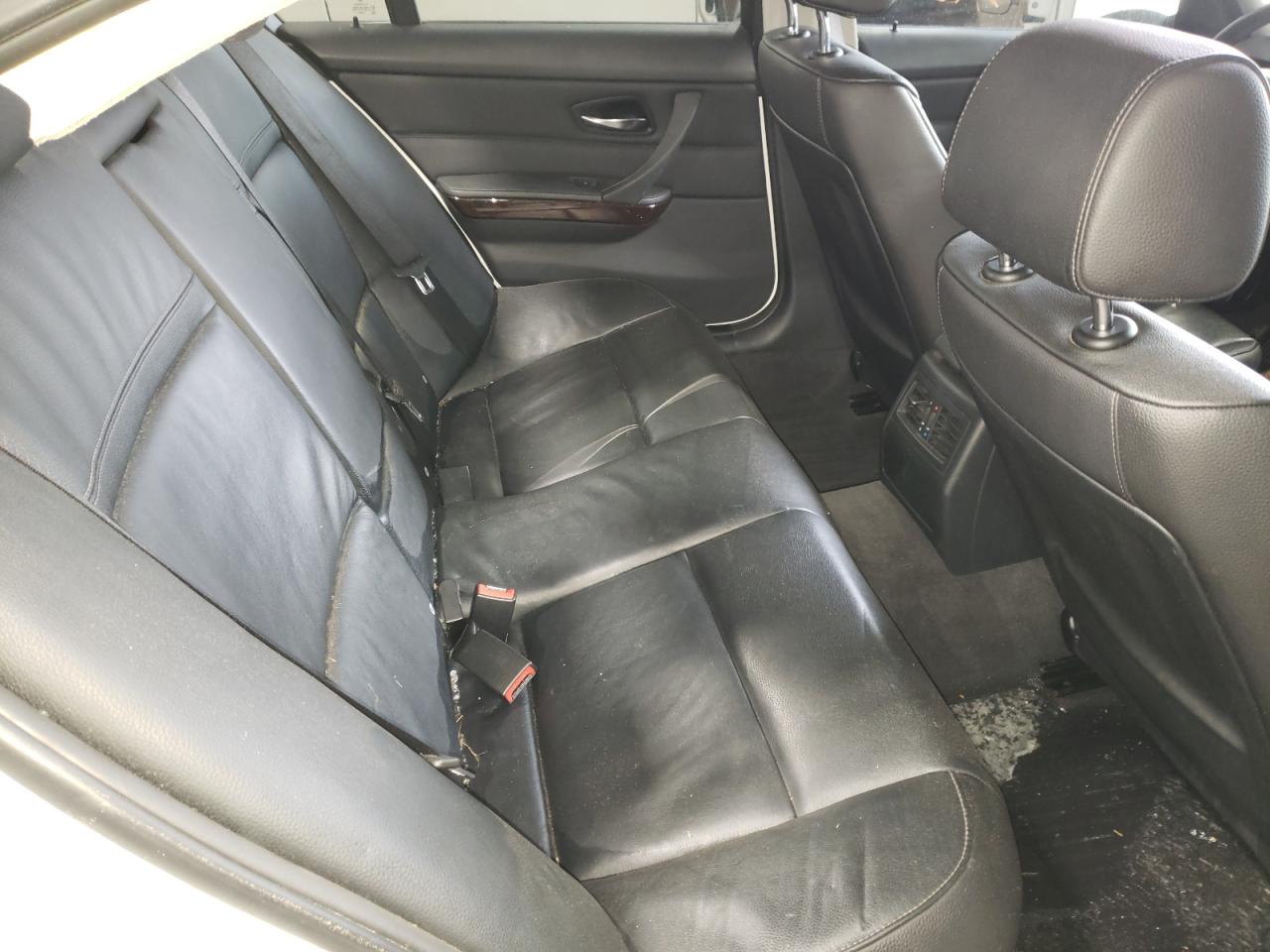 Photo 6 from auction – 2011 BMW 328 XI SUL with VIN WBAPK5C59BF125301