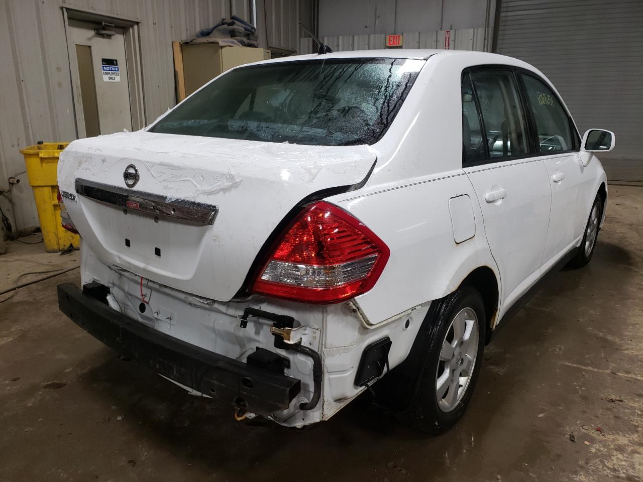 Photo 4 from auction – 2010 NISSAN VERSA S with VIN 3N1BC1AP8AL391679