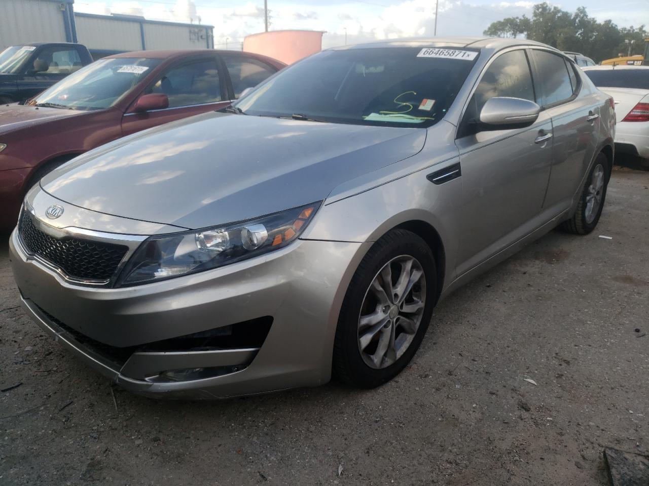 Photo 9 from auction – 2012 KIA OPTIMA EX with VIN 5XXGN4A77CG089538