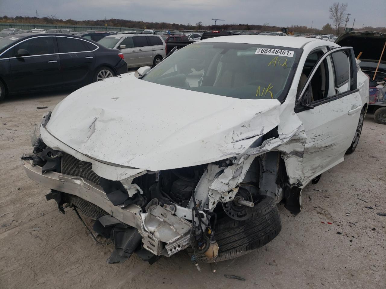 Photo 2 from auction – 2016 HONDA CIVIC LX with VIN 19XFC2F57GE018514