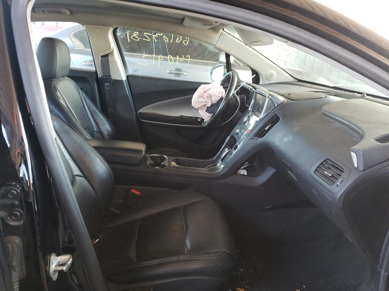 Photo 5 from auction – 2012 CHEVROLET VOLT with VIN 1G1RB6E47CU110128