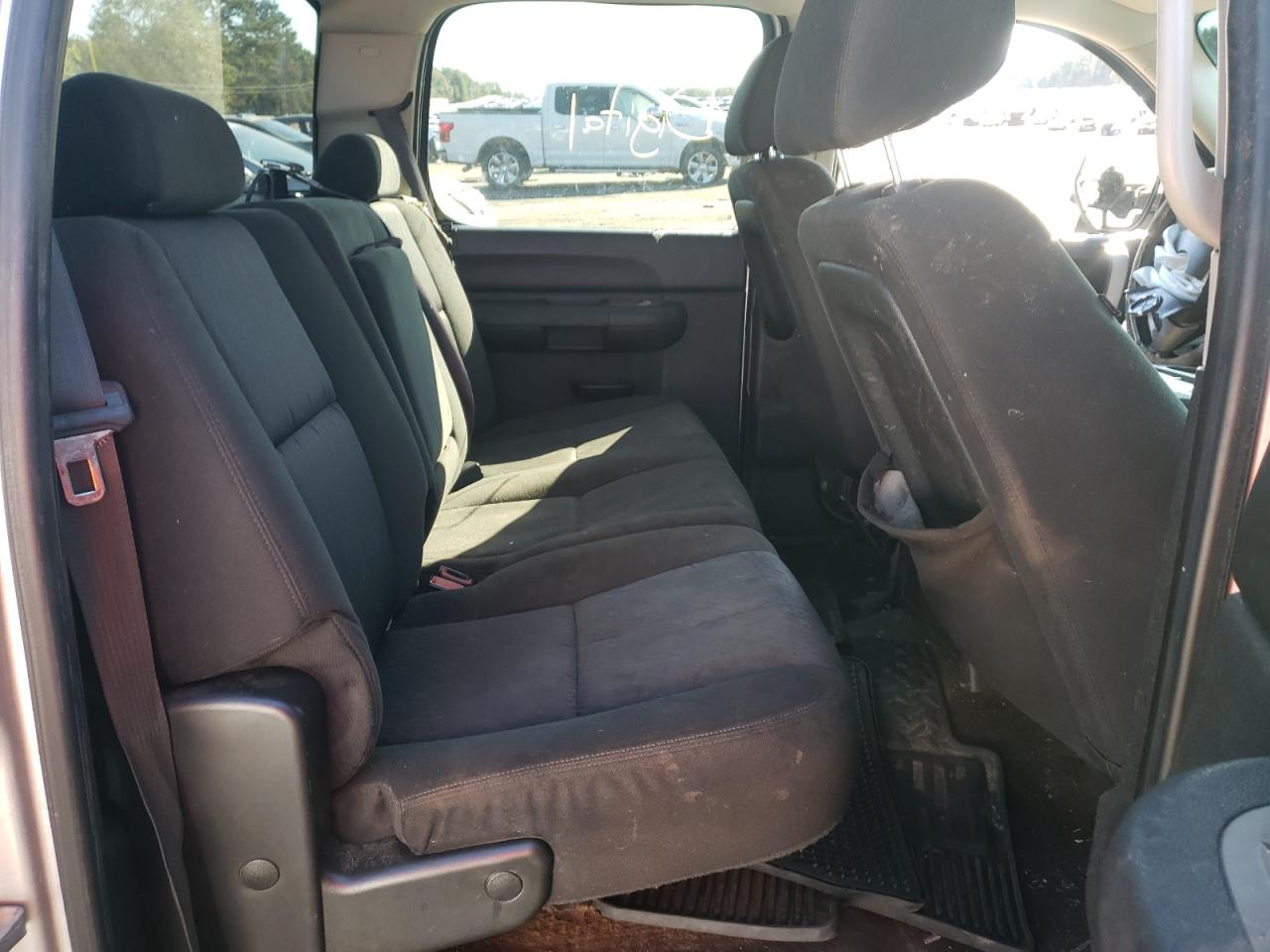 Photo 6 from auction – 2011 GMC SIERRA K15 with VIN 3GTP2VE39BG302927