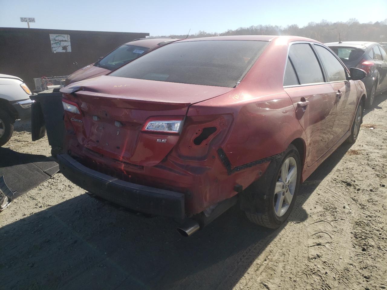Photo 4 from auction – 2014 TOYOTA CAMRY with VIN 4T1BF1FK5EU765108