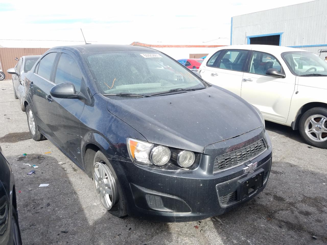 CHEVROLET SONIC LT 2015 z numerem VIN 1G1JC5SB7F4127331 - Zdjęcie z aukcji