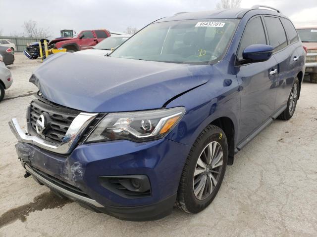 Photo 2 from auction – 2017 NISSAN PATHFINDER with VIN 5N1DR2MN2HC611629