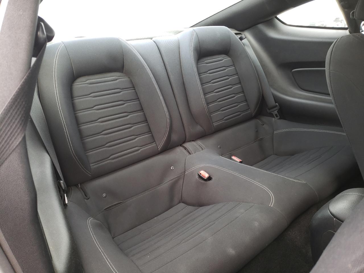 Photo 6 from auction – 2016 FORD MUSTANG with VIN 1FA6P8TH4G5295158