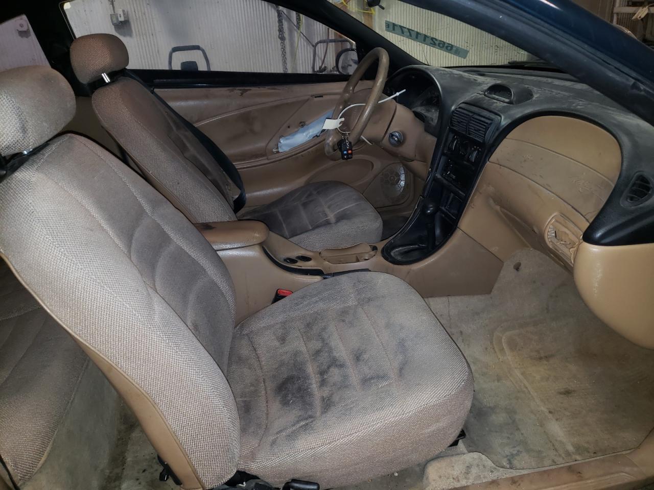 Photo 5 from auction – 1997 FORD MUSTANG with VIN 1FALP4049VF135135
