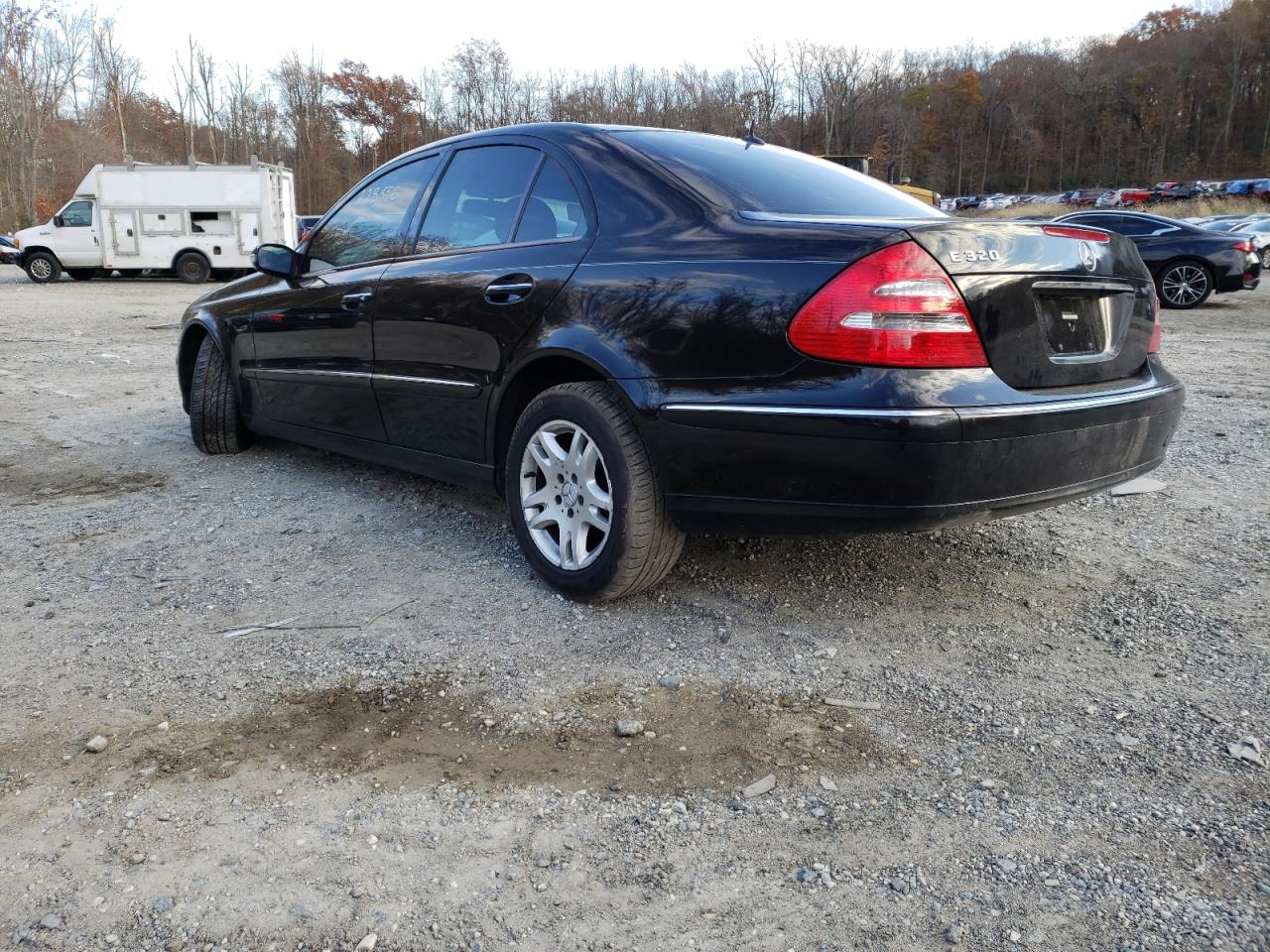 Photo 3 from auction – 2003 MERCEDES-BENZ E 320 with VIN WDBUF65J63A280024