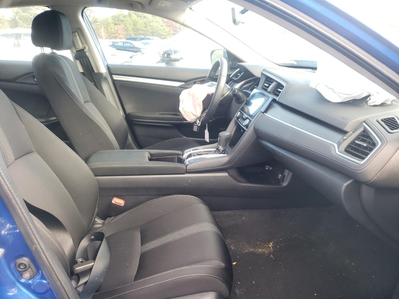 Photo 5 from auction – 2018 HONDA CIVIC EX with VIN 2HGFC2F78JH539742