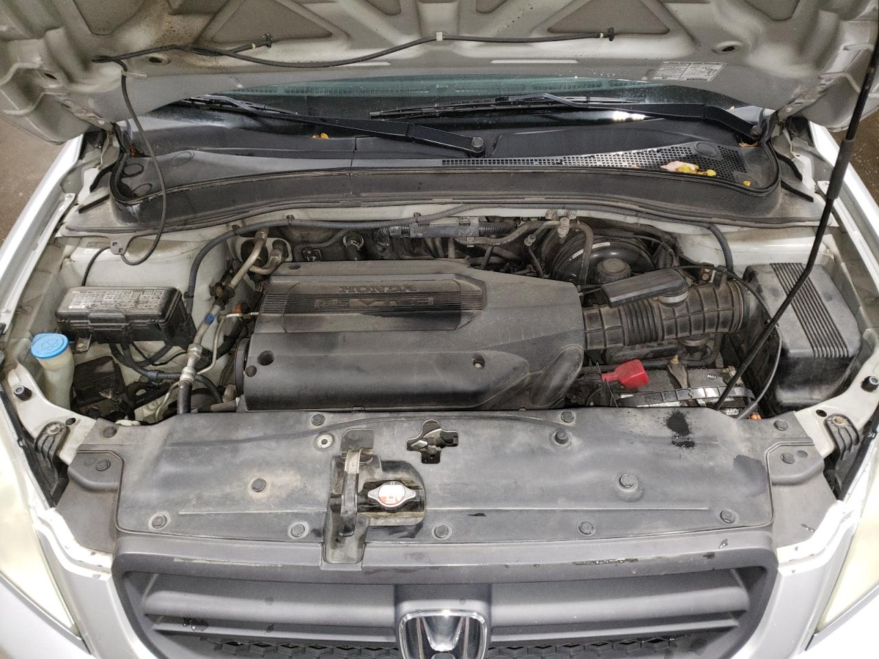 Photo 7 from auction – 2004 HONDA PILOT EXL with VIN 2HKYF18664H568682