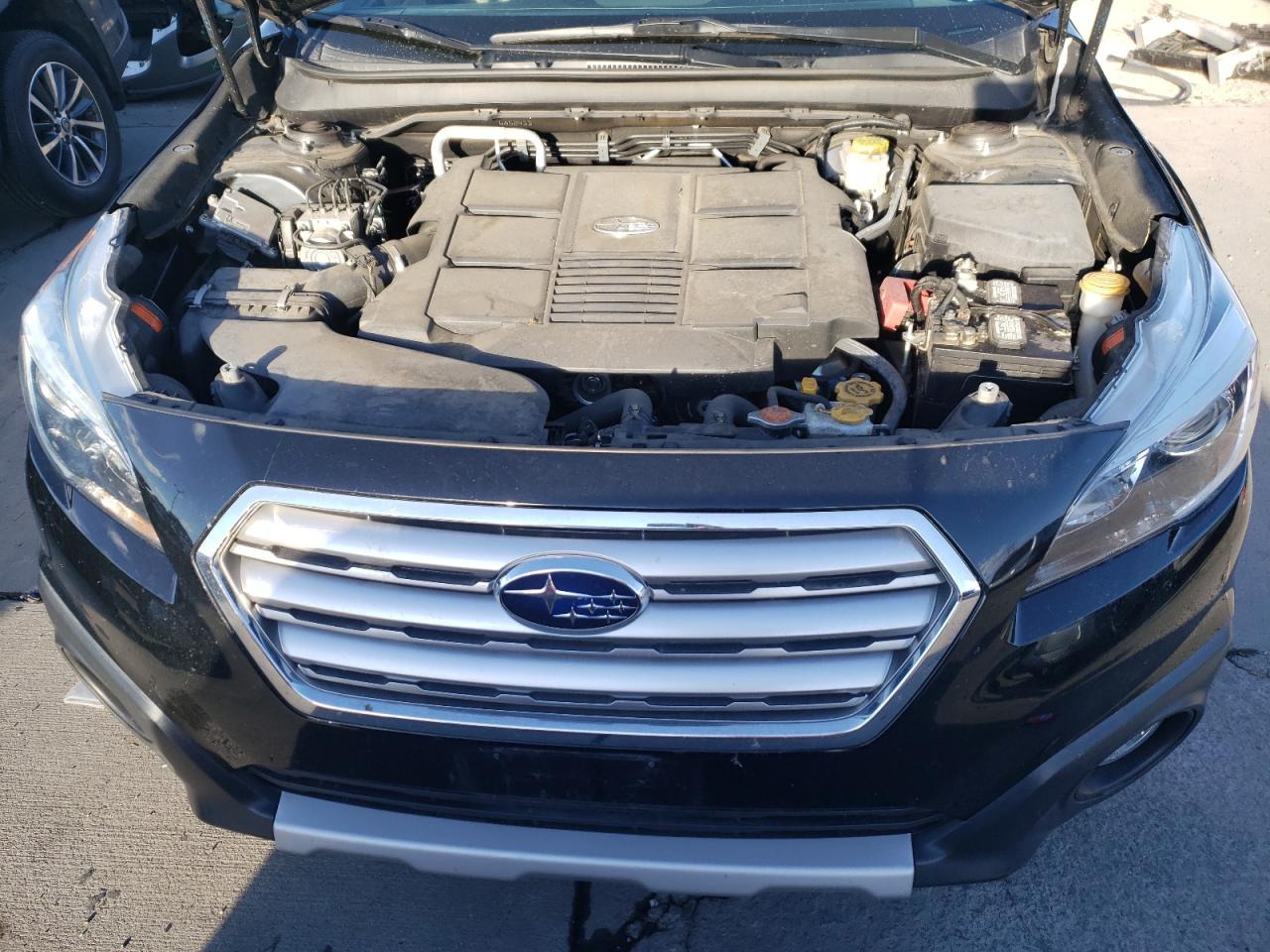 Photo 7 from auction – 2017 SUBARU OUTBACK 3. with VIN 4S4BSENC0H3227150