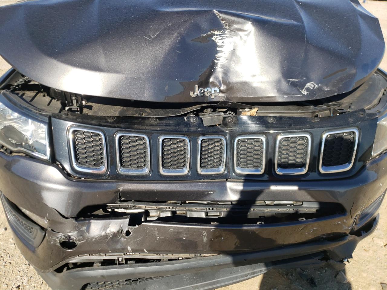 Photo 9 from auction – 2018 JEEP COMPASS SP with VIN 3C4NJCAB1JT140244