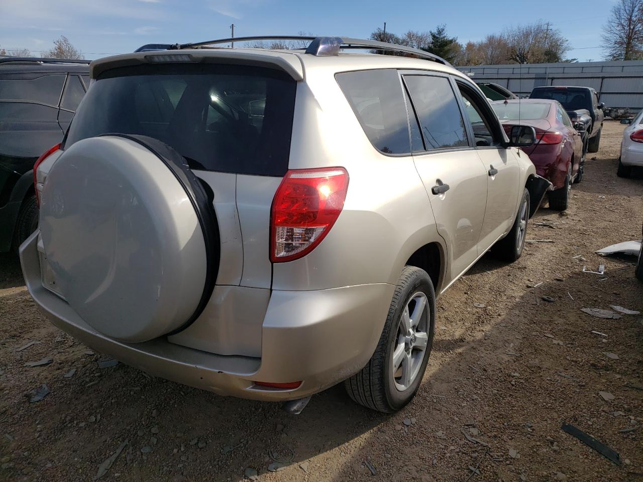 Photo 4 from auction – 2008 TOYOTA RAV4 with VIN JTMZD33V986062638
