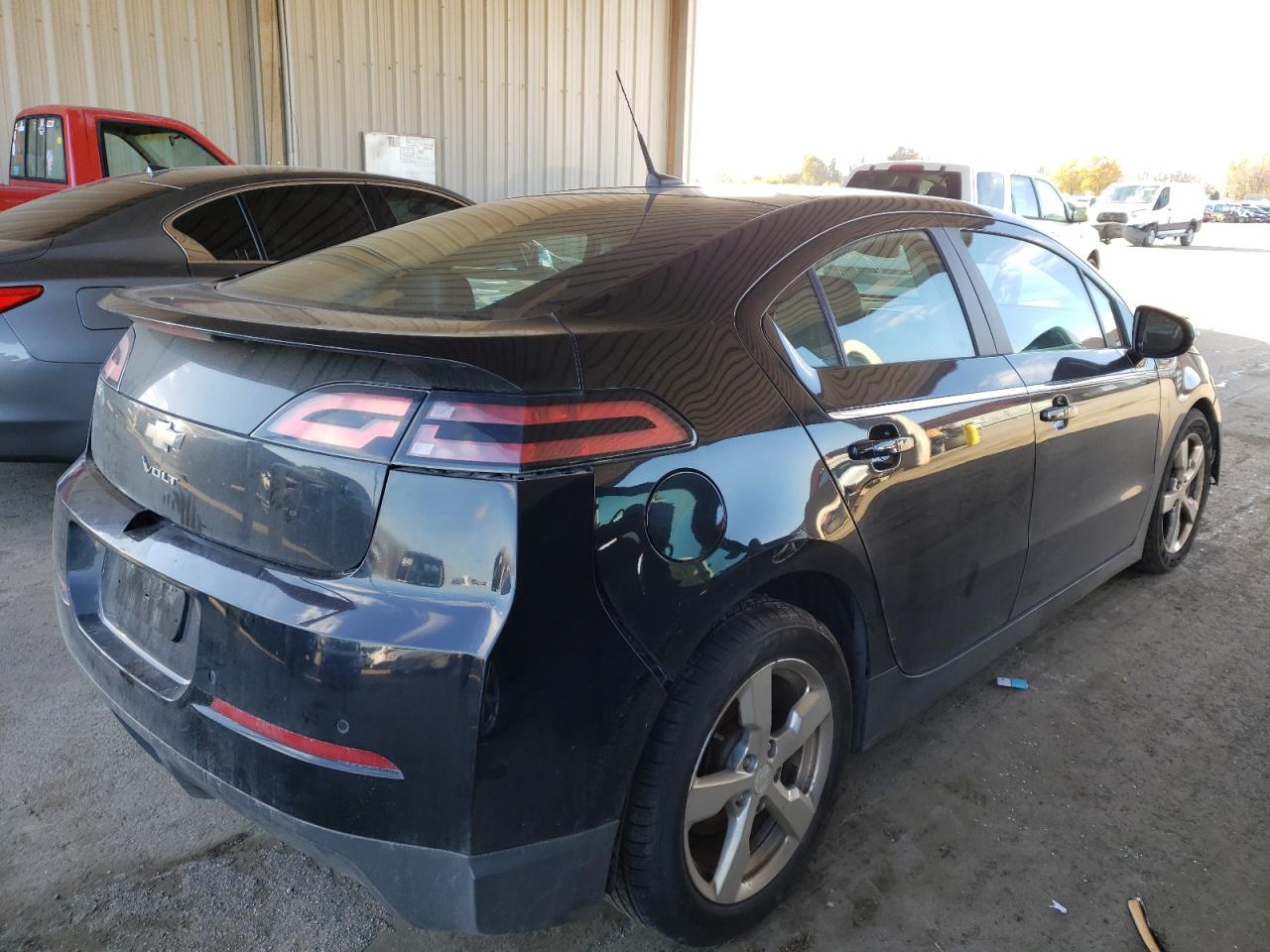 Photo 4 from auction – 2012 CHEVROLET VOLT with VIN 1G1RB6E47CU110128