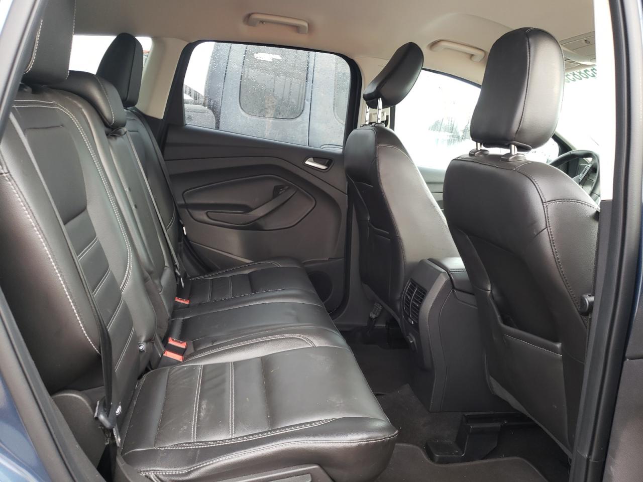 Photo 6 from auction – 2018 FORD ESCAPE SEL with VIN 1FMCU9HD8JUA24887