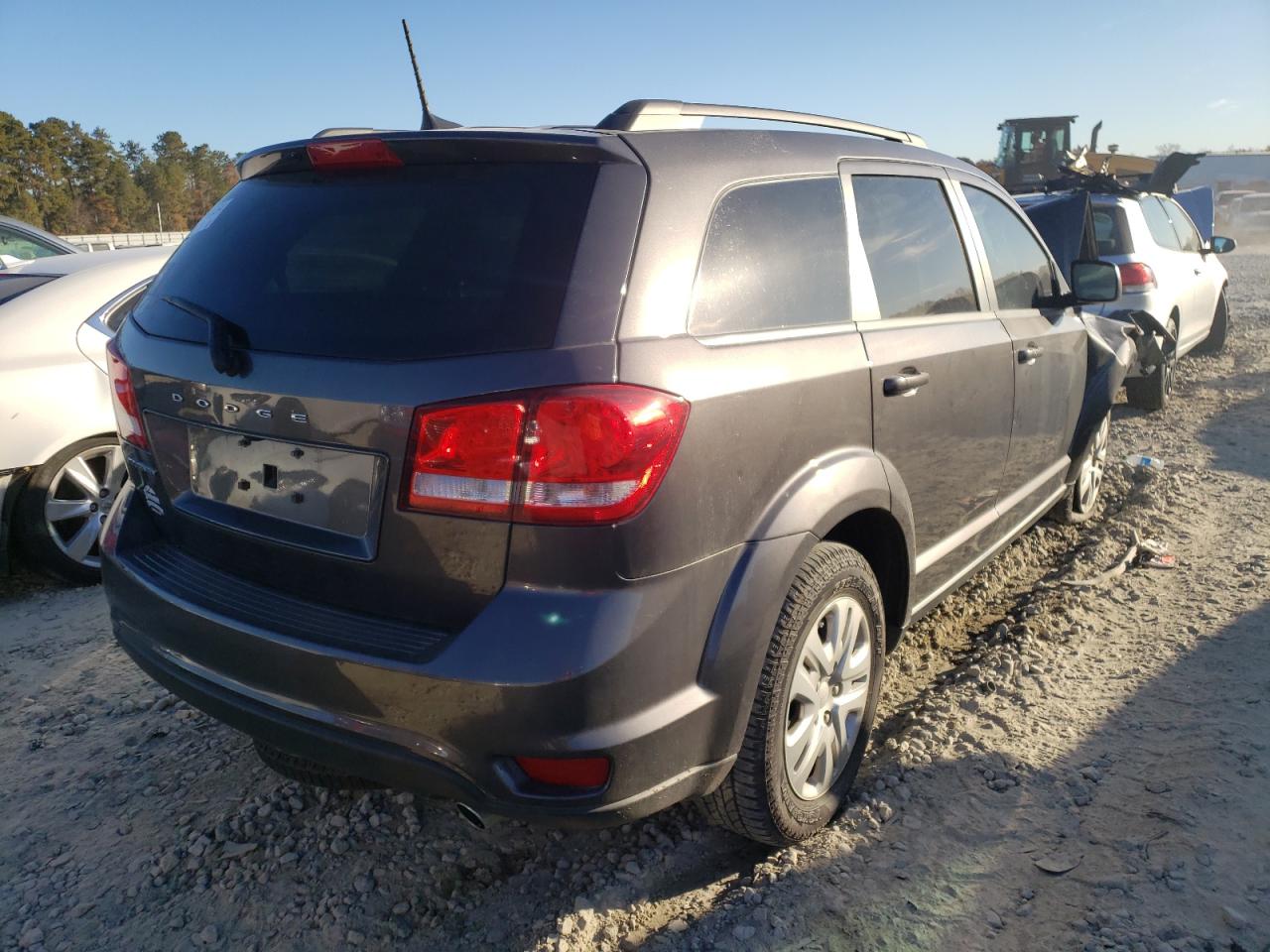 Photo 4 from auction – 2019 DODGE JOURNEY SE with VIN 3C4PDCBG1KT870229