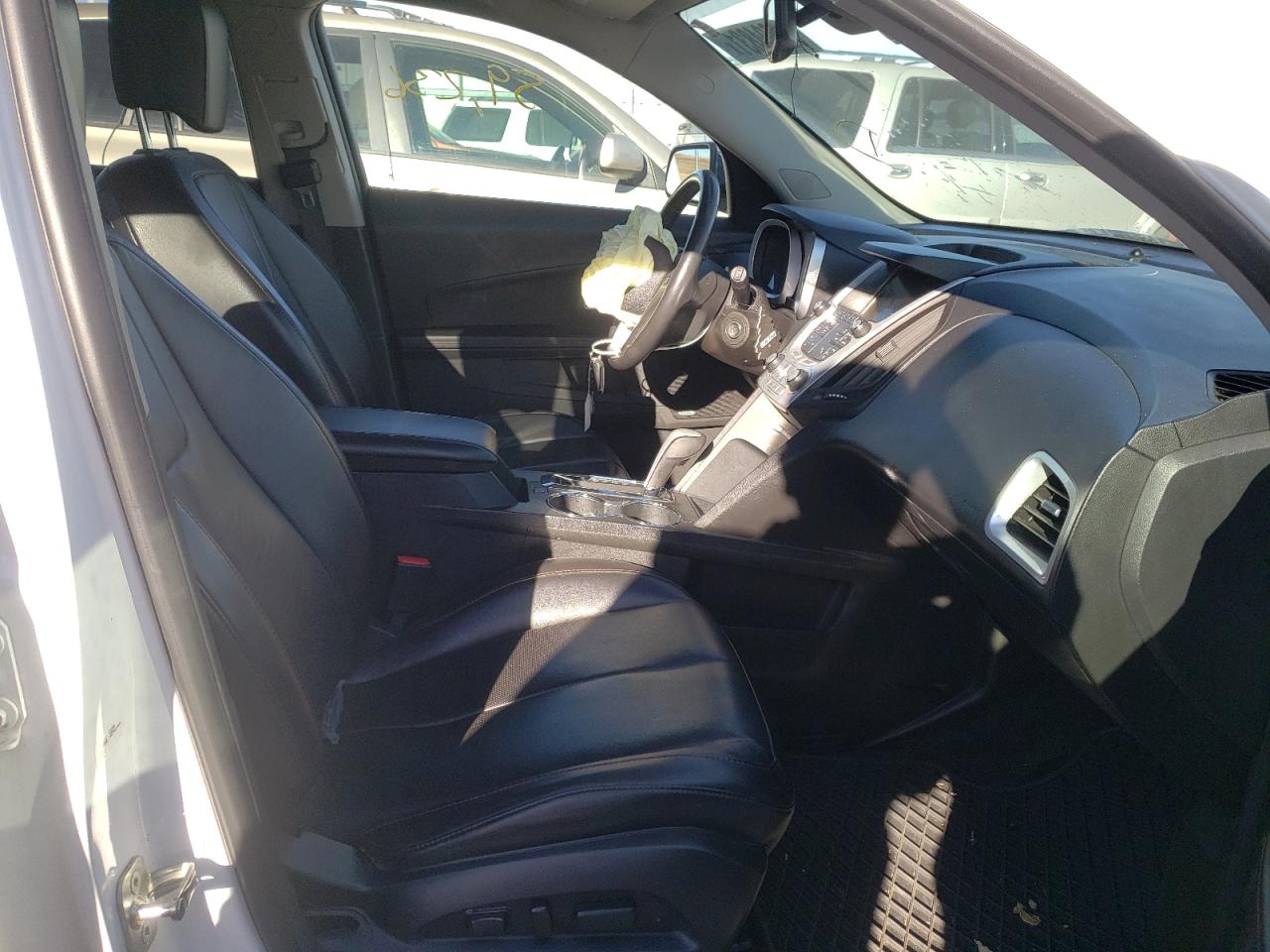 Photo 5 from auction – 2015 CHEVROLET EQUINOX LT with VIN 2GNFLHE39F6161232