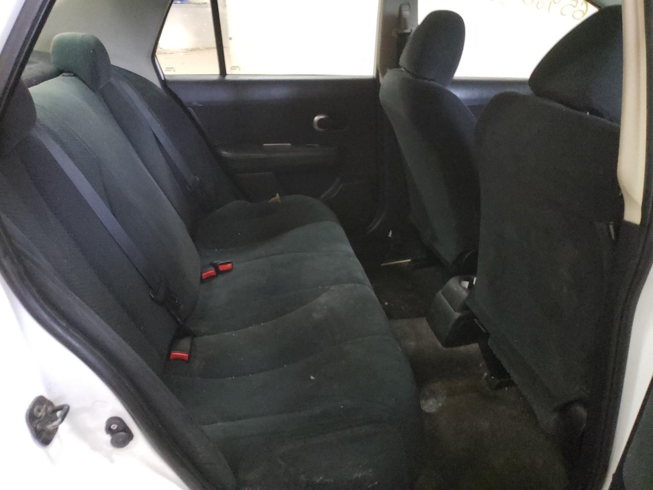 Photo 6 from auction – 2011 NISSAN VERSA S with VIN 3N1BC1AP7BL455082