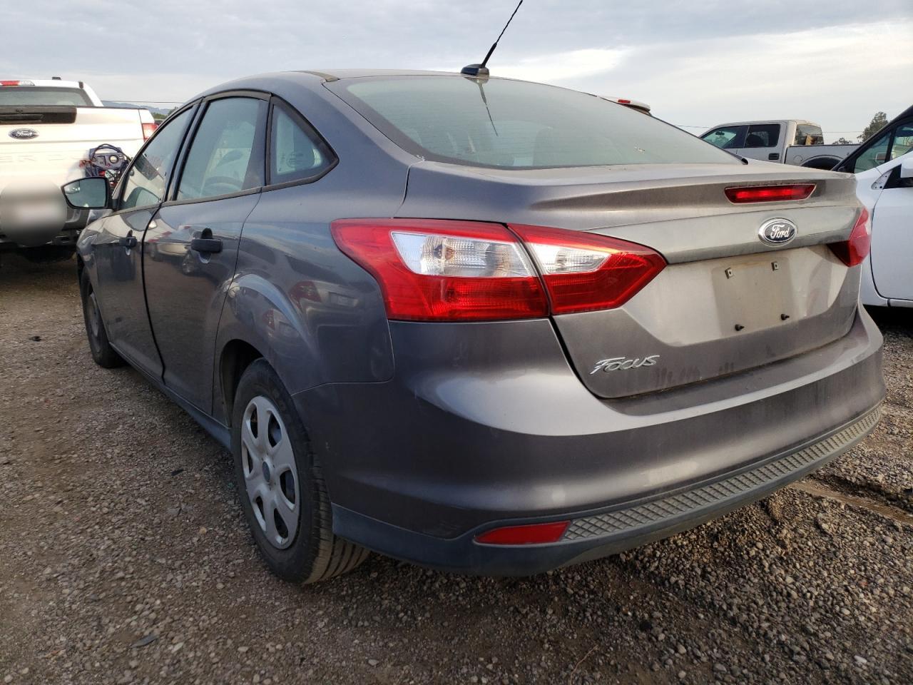 Photo 3 from auction – 2013 FORD FOCUS S with VIN 1FADP3E25DL171040
