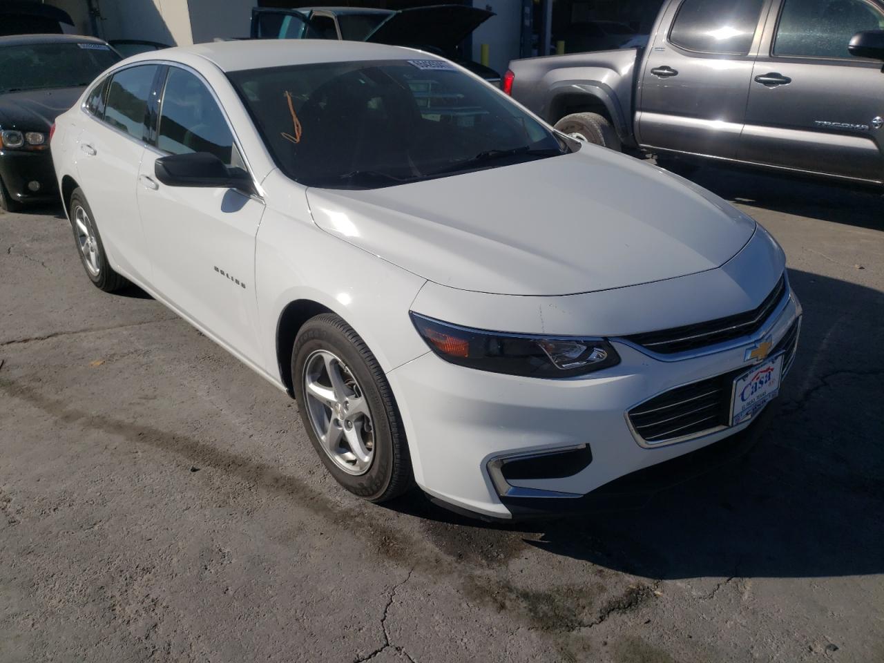 Photo 1 from auction – 2018 CHEVROLET MALIBU LS with VIN 1G1ZB5ST2JF206210