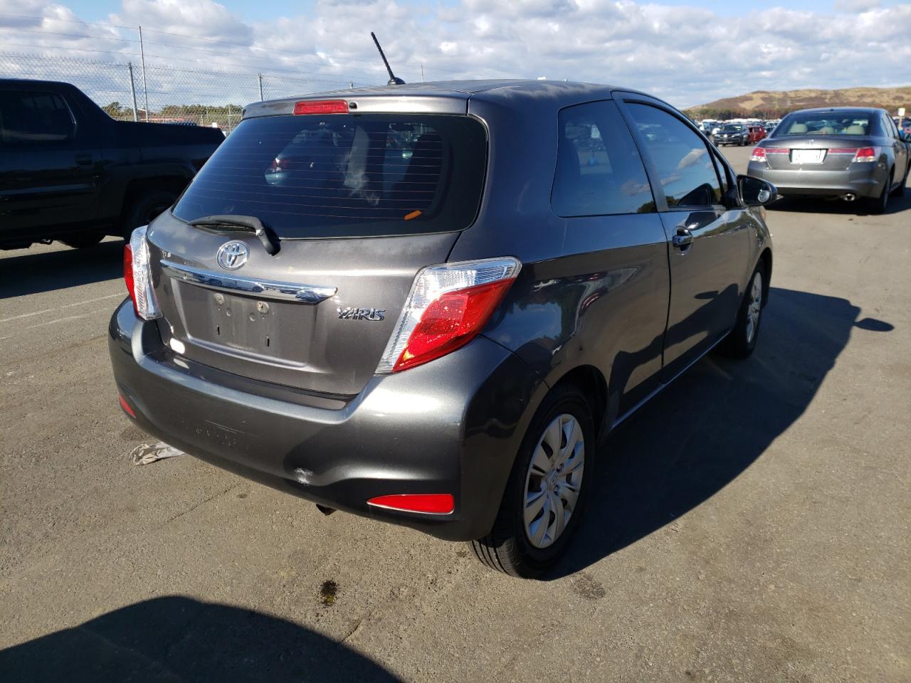 Photo 4 from auction – 2012 TOYOTA YARIS with VIN JTDJTUD39CD542010