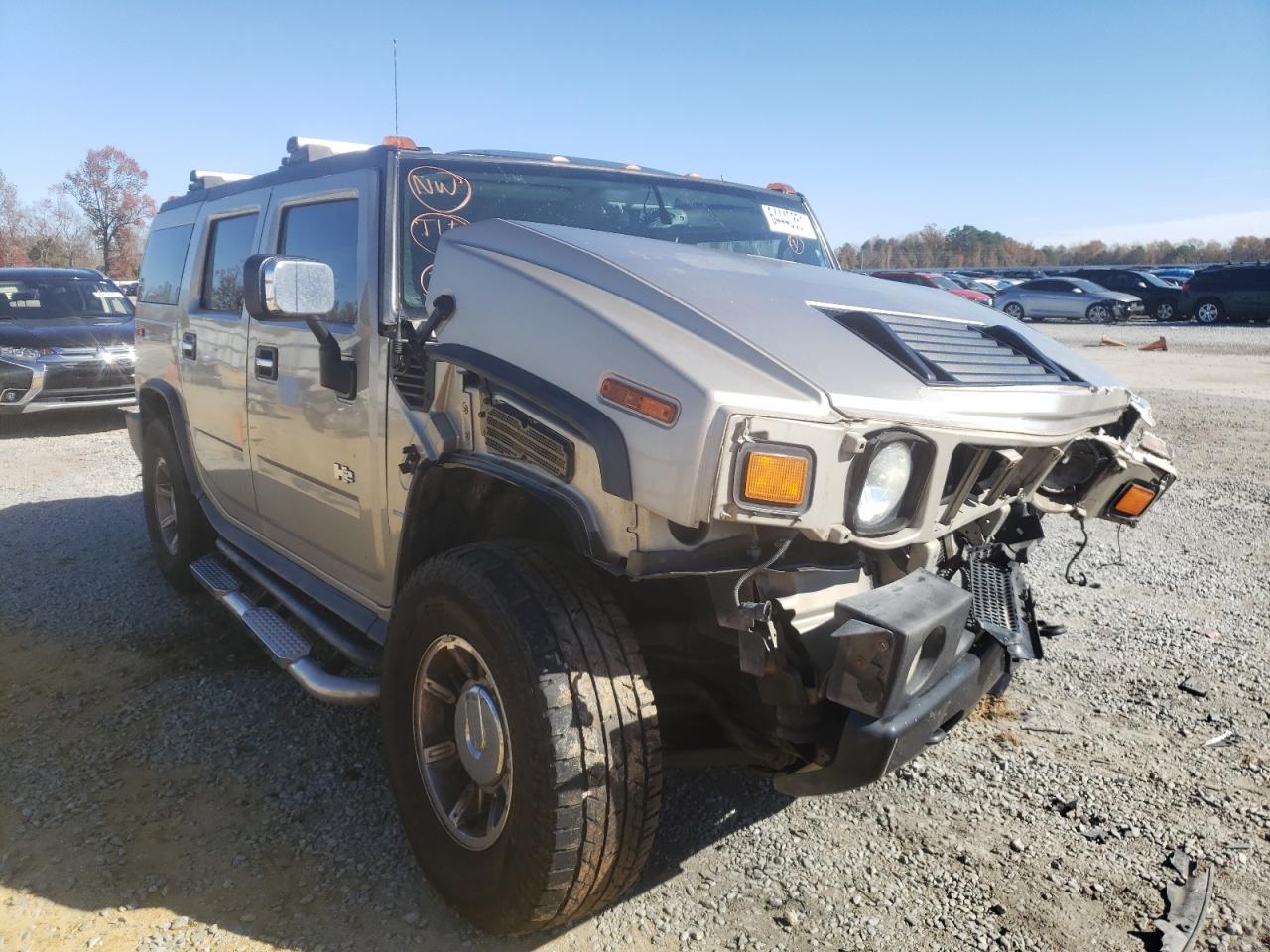 HUMMER H2 2005 with VIN 5GRGN23U75H128592 - Photo from auction