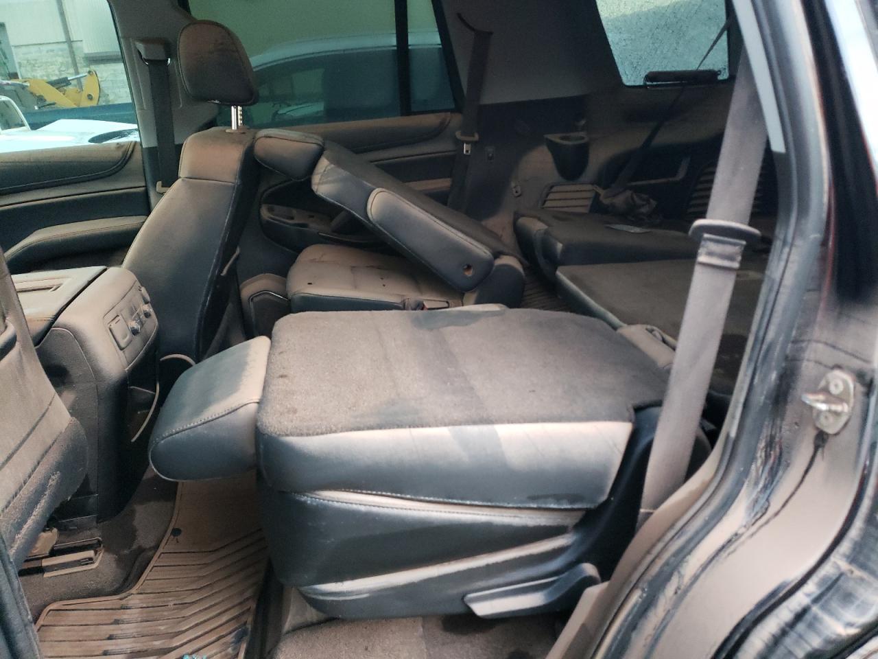 Photo 6 from auction – 2019 GMC YUKON SLT with VIN 1GKS2BKC0KR209229
